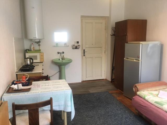 Trojska Penzión pre hostí Prague